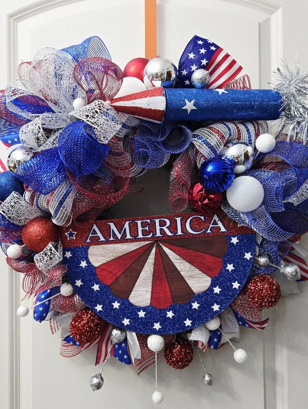 America Patriotic Wreath